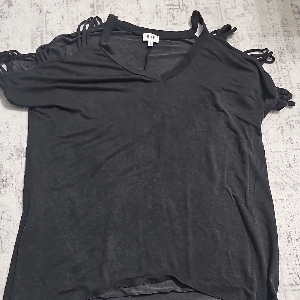 BKE Women's Black Top with Cut-Out Sleeves